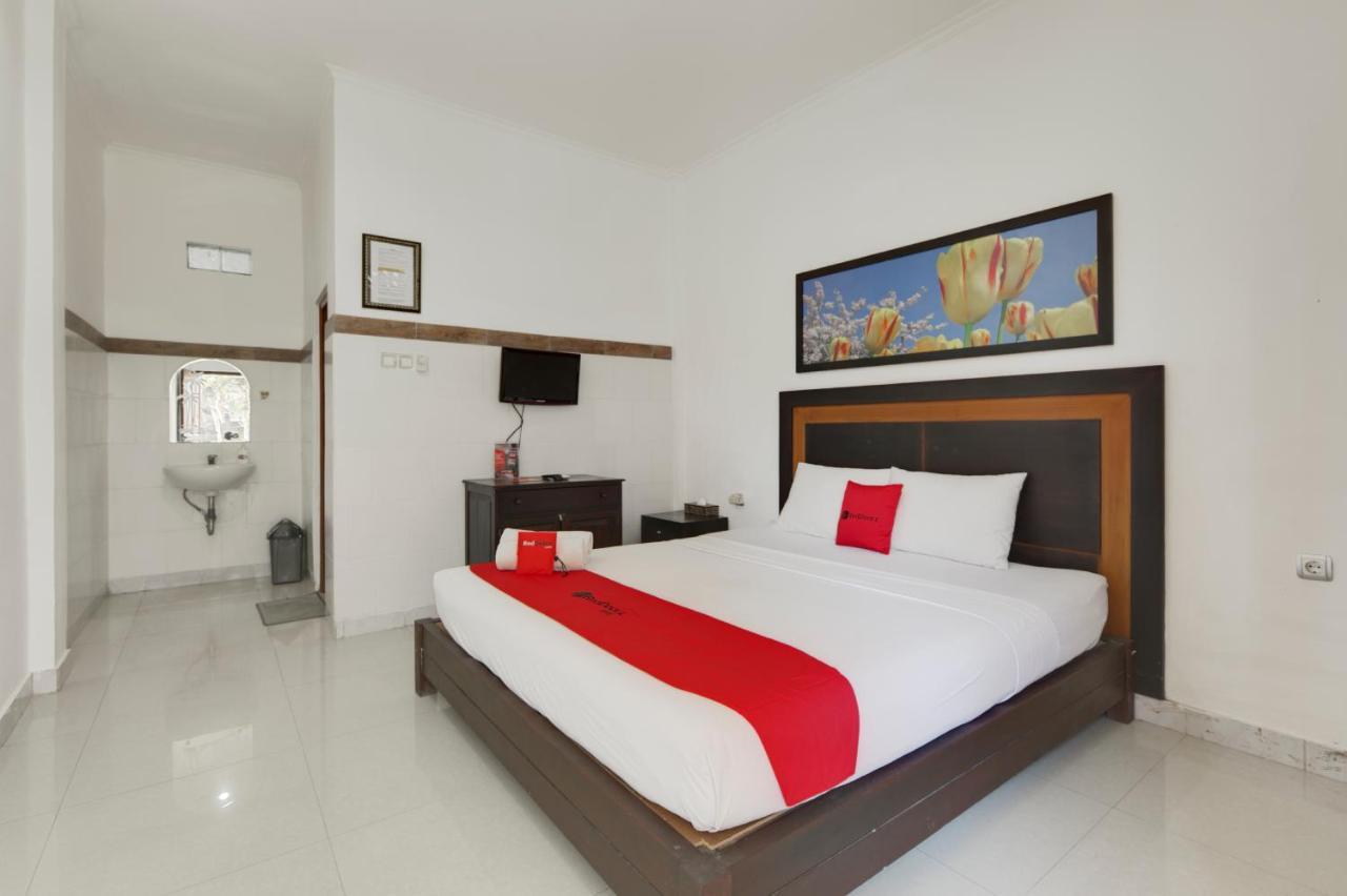 Reddoorz Near Stadion Kompyang Sujana Bali Denpasar Kültér fotó